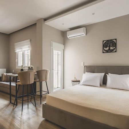 Ederlezi Habitat Apartments พีเรียส ภายนอก รูปภาพ
