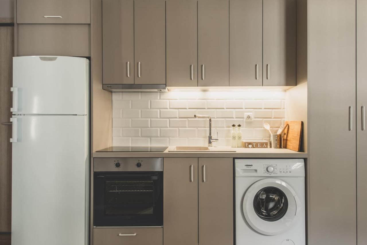 Ederlezi Habitat Apartments พีเรียส ภายนอก รูปภาพ