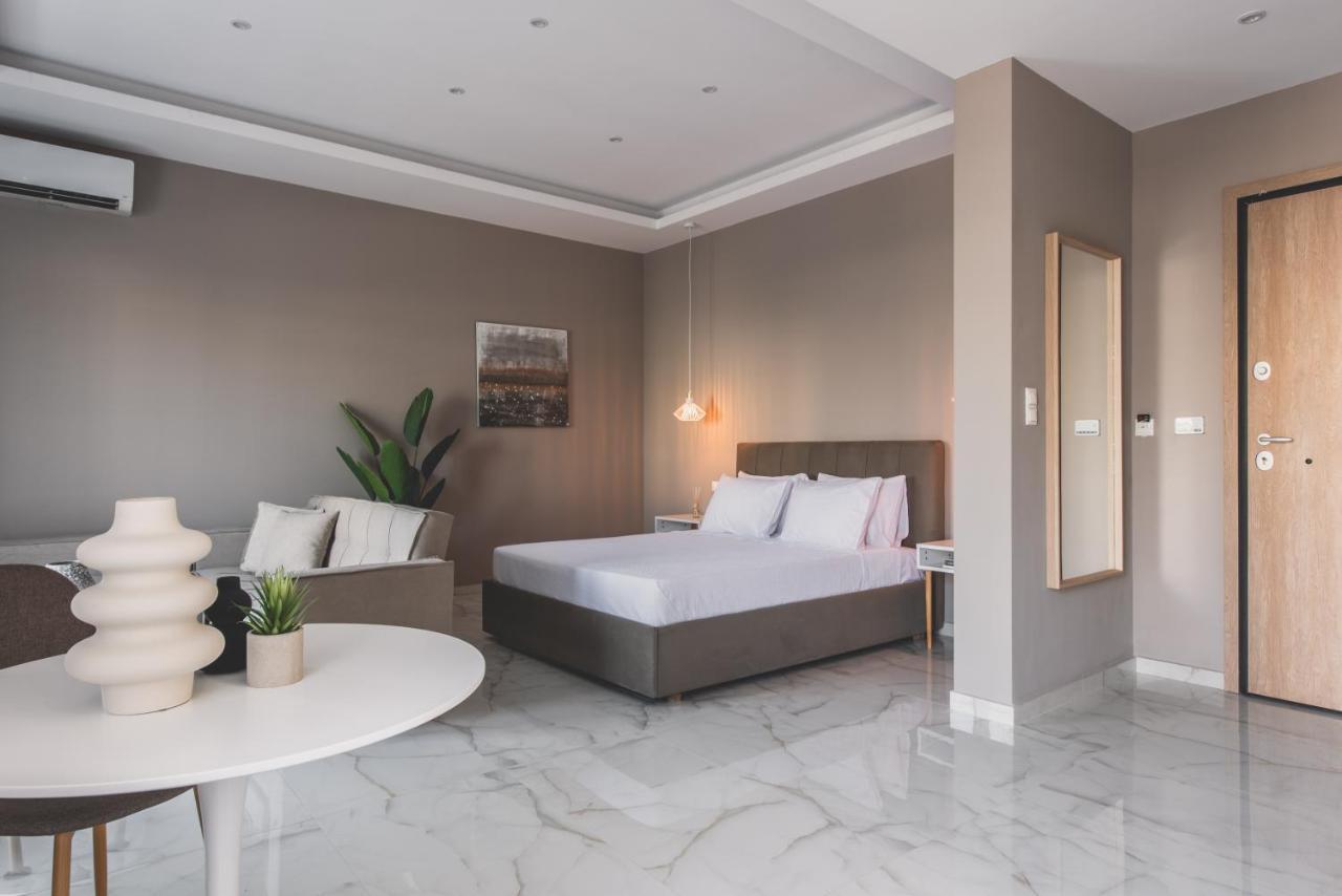 Ederlezi Habitat Apartments พีเรียส ภายนอก รูปภาพ